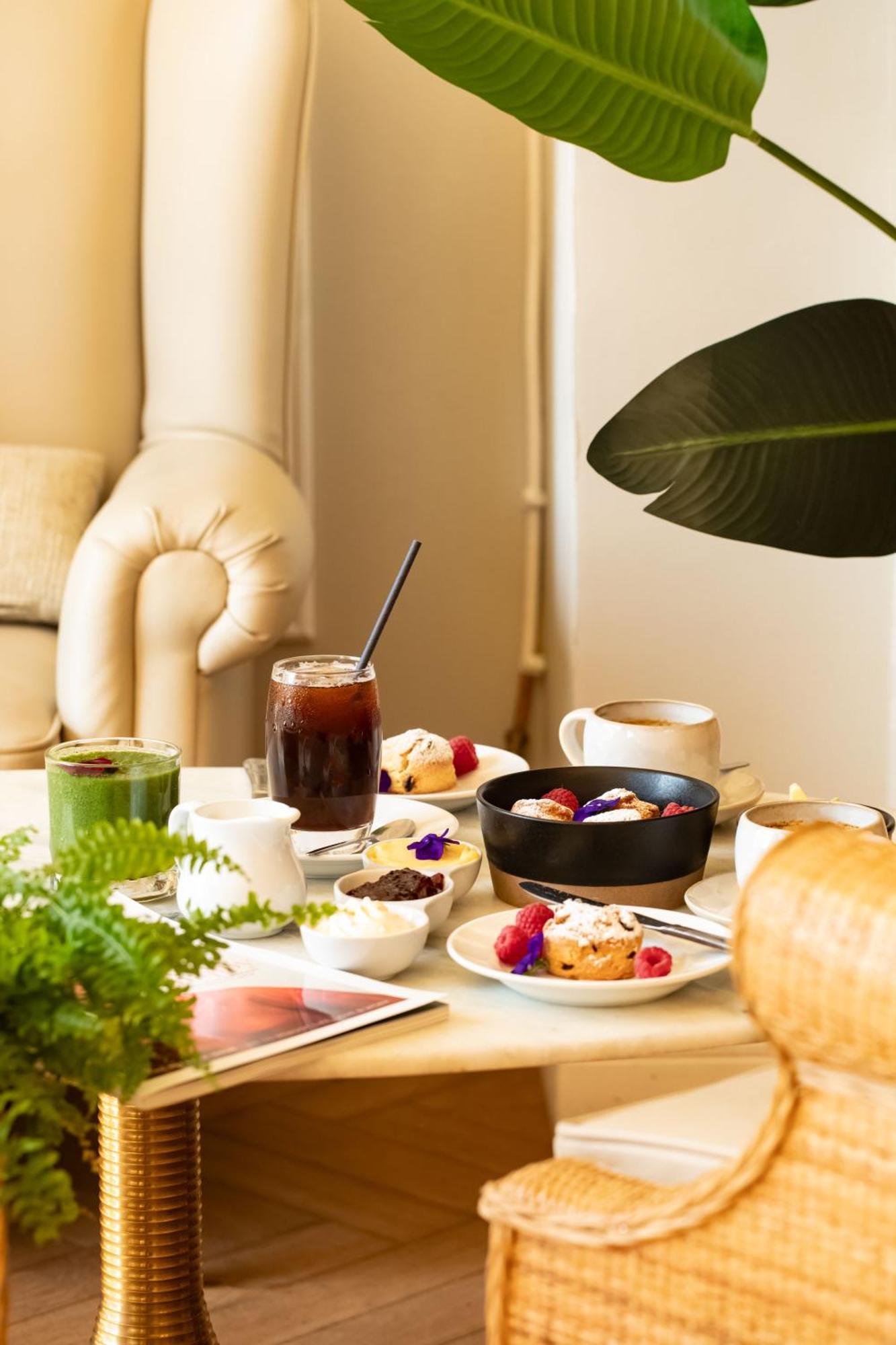 Killarney Royal Hotel ภายนอก รูปภาพ